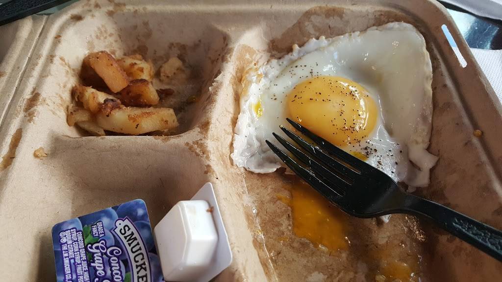 West Wing Cafe | meal takeaway | 300 New Jersey Ave NW, Washington, DC 20001, USA | 2023475855 OR +1 202-347-5855