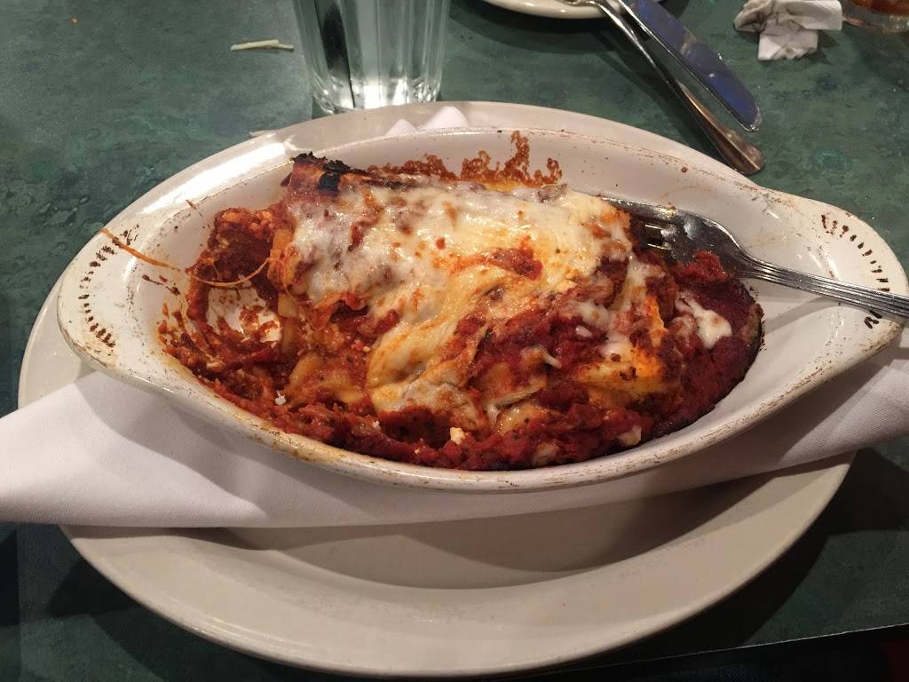 Paisanos Ristorante | restaurant | 2112 W 25th St, Lawrence, KS 66047, USA | 7858383500 OR +1 785-838-3500