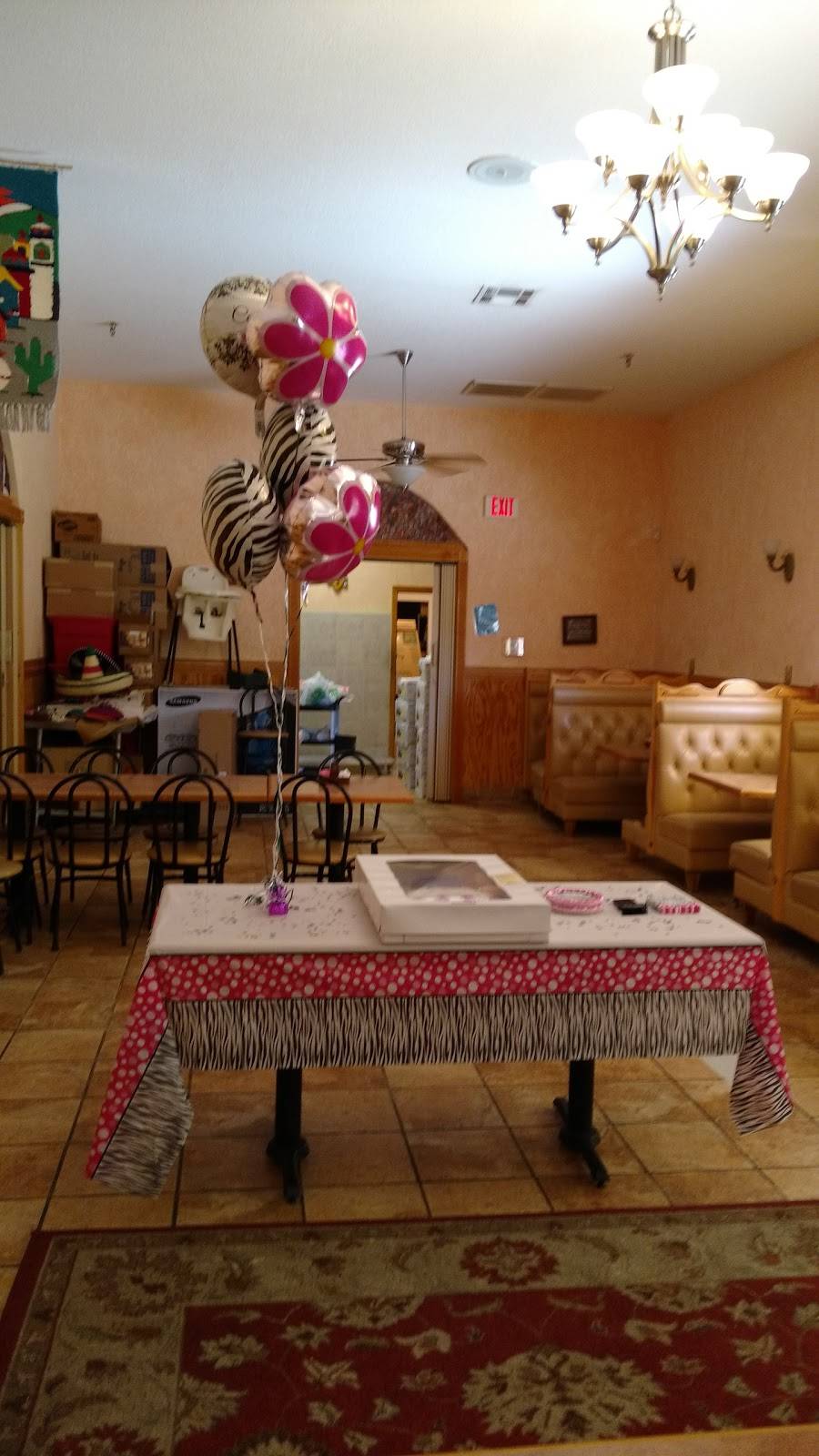 Maricelas Mexican Grill | restaurant | 100 Commerce St, Sandersville, GA 31082, USA | 4785539304 OR +1 478-553-9304