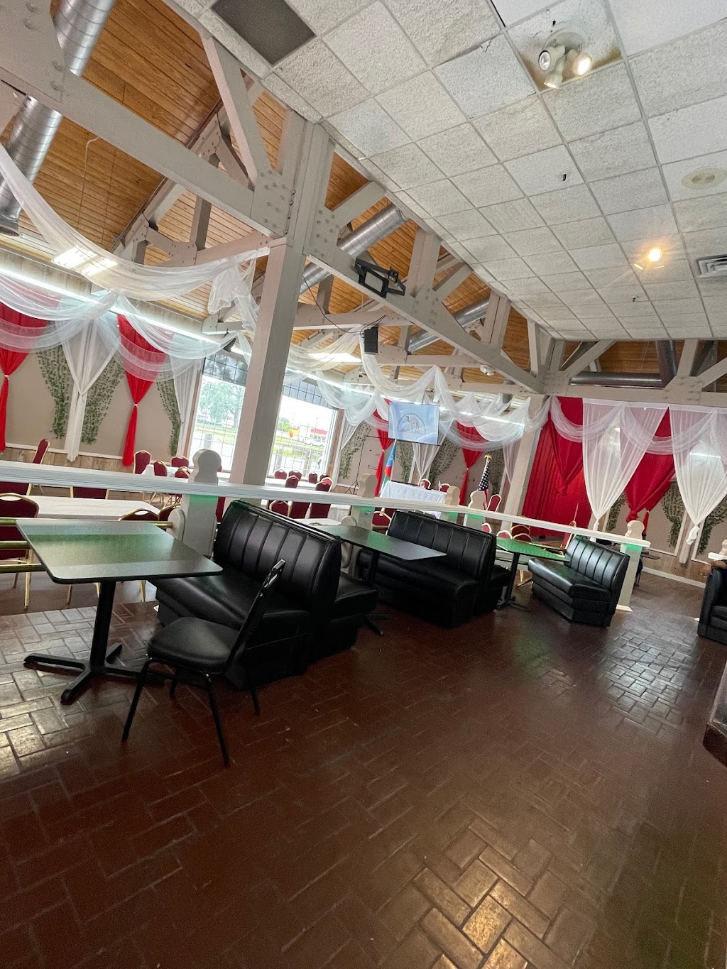 Sisters Grill Somali Restaurant | restaurant | 2300 E Dublin Granville Rd, Columbus, OH 43229, USA | 6143921881 OR +1 614-392-1881