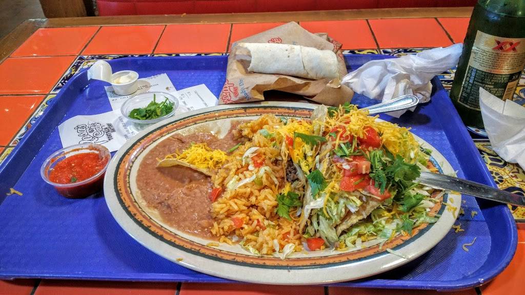 Rosas Café & Tortilla Factory | restaurant | 4710 TX-121, Lewisville, TX 75056, USA | 9723709944 OR +1 972-370-9944