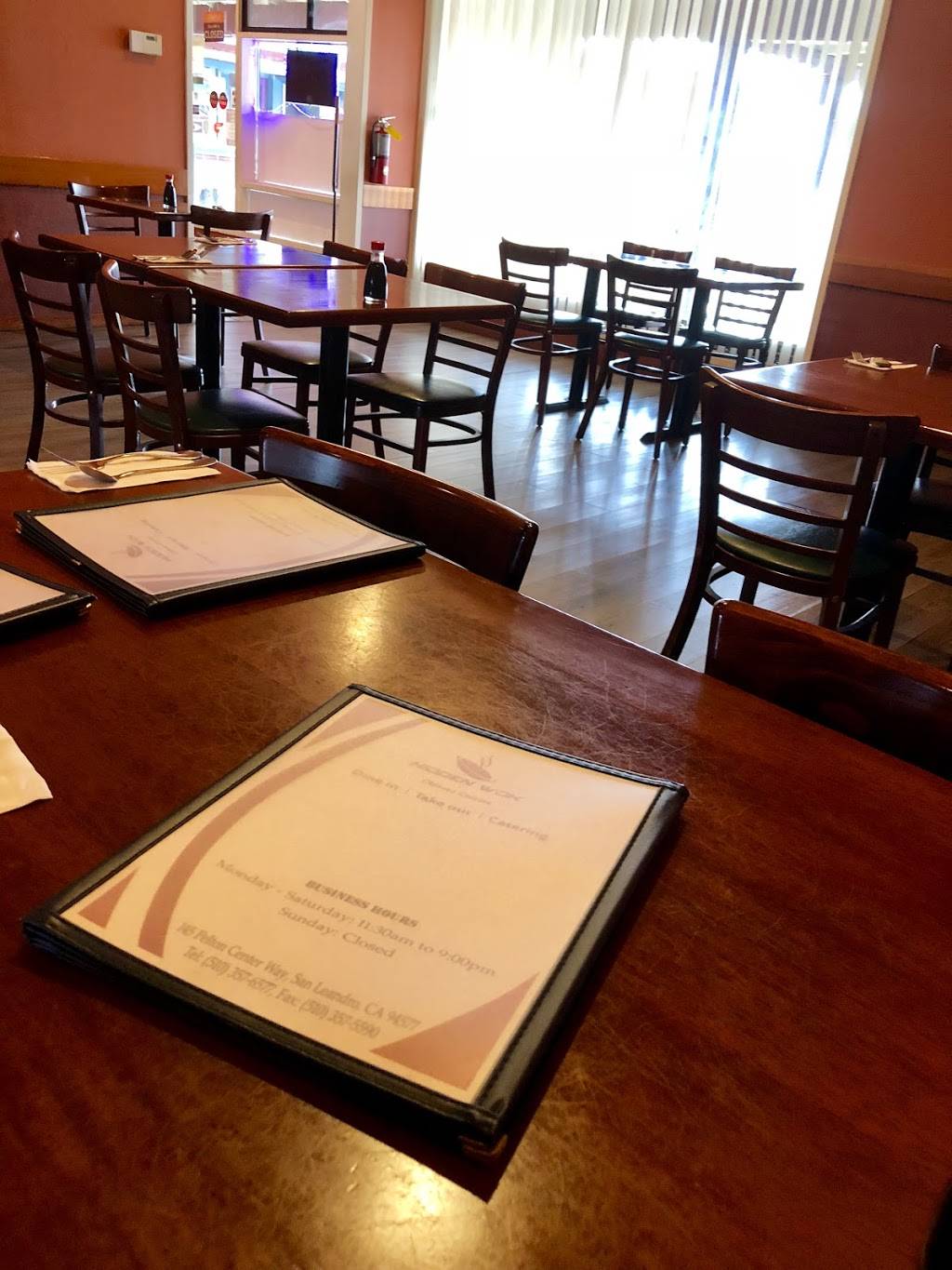 Hidden Wok | restaurant | 4815, 145 Pelton Center Way, San Leandro, CA 94577, USA | 5108264518 OR +1 510-826-4518