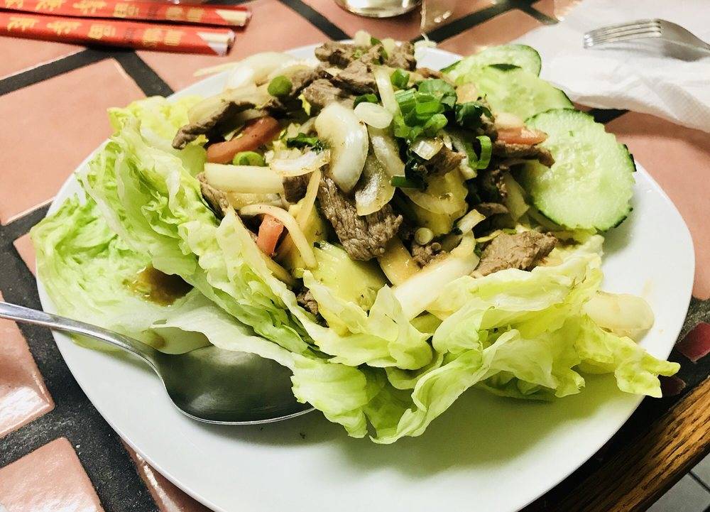 Chanpen Thai Cusine | restaurant | 2727 E Broadway Rd, Phoenix, AZ 85040, USA | 6022763778 OR +1 602-276-3778