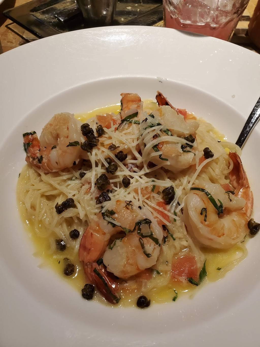 Bibas Courtyard Grill | restaurant | 2055 Kalia Rd, Honolulu, HI 96815, USA | 8089559635 OR +1 808-955-9635