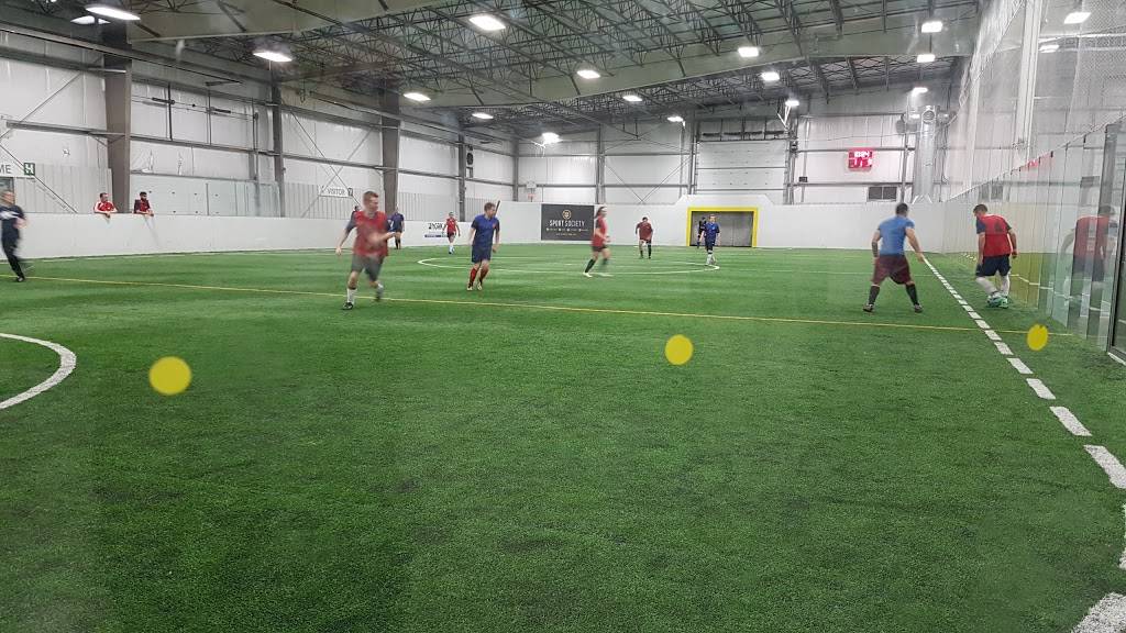 Canlan Sportsplex | restaurant | 3360 Wolfedale Rd, Mississauga, ON L5C 1W4, Canada | 9053661057 OR +1 905-366-1057