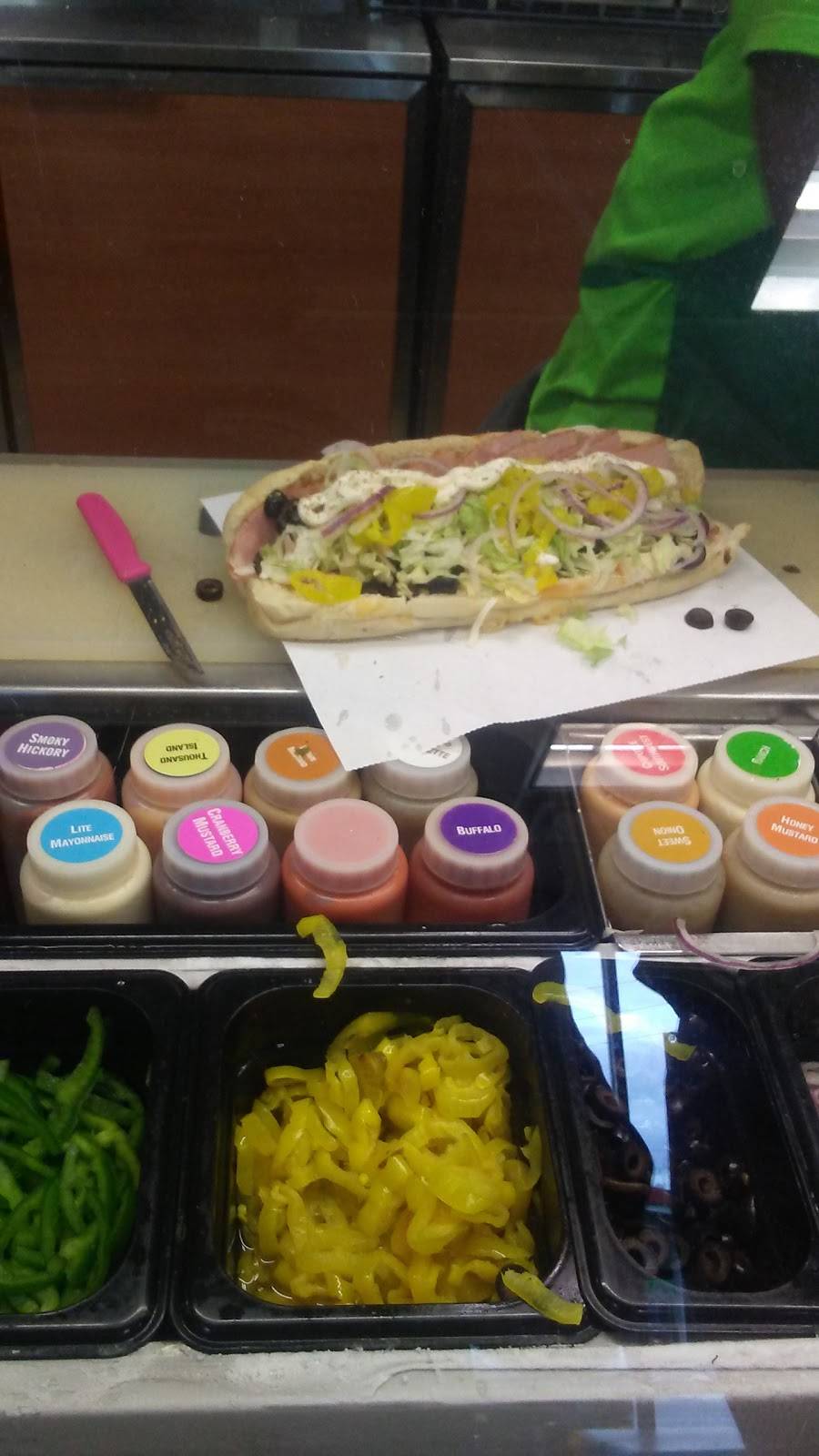 Subway Restaurants | restaurant | 4368 University Blvd S, Jacksonville, FL 32216, USA | 9047334753 OR +1 904-733-4753