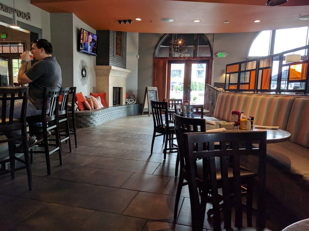 SoHo Social | restaurant | 1830 29th Ave S Ste 160, Homewood, AL 35209, USA | 2054238080 OR +1 205-423-8080