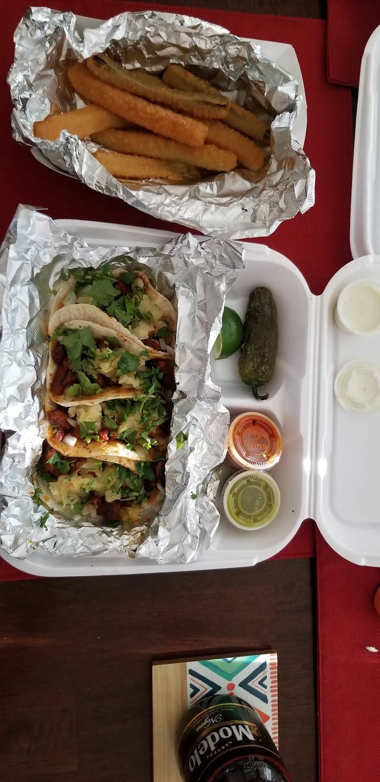 Smash N Roll | restaurant | 5001 N Mesa St Suite 1, El Paso, TX 79912, USA | 9152496565 OR +1 915-249-6565