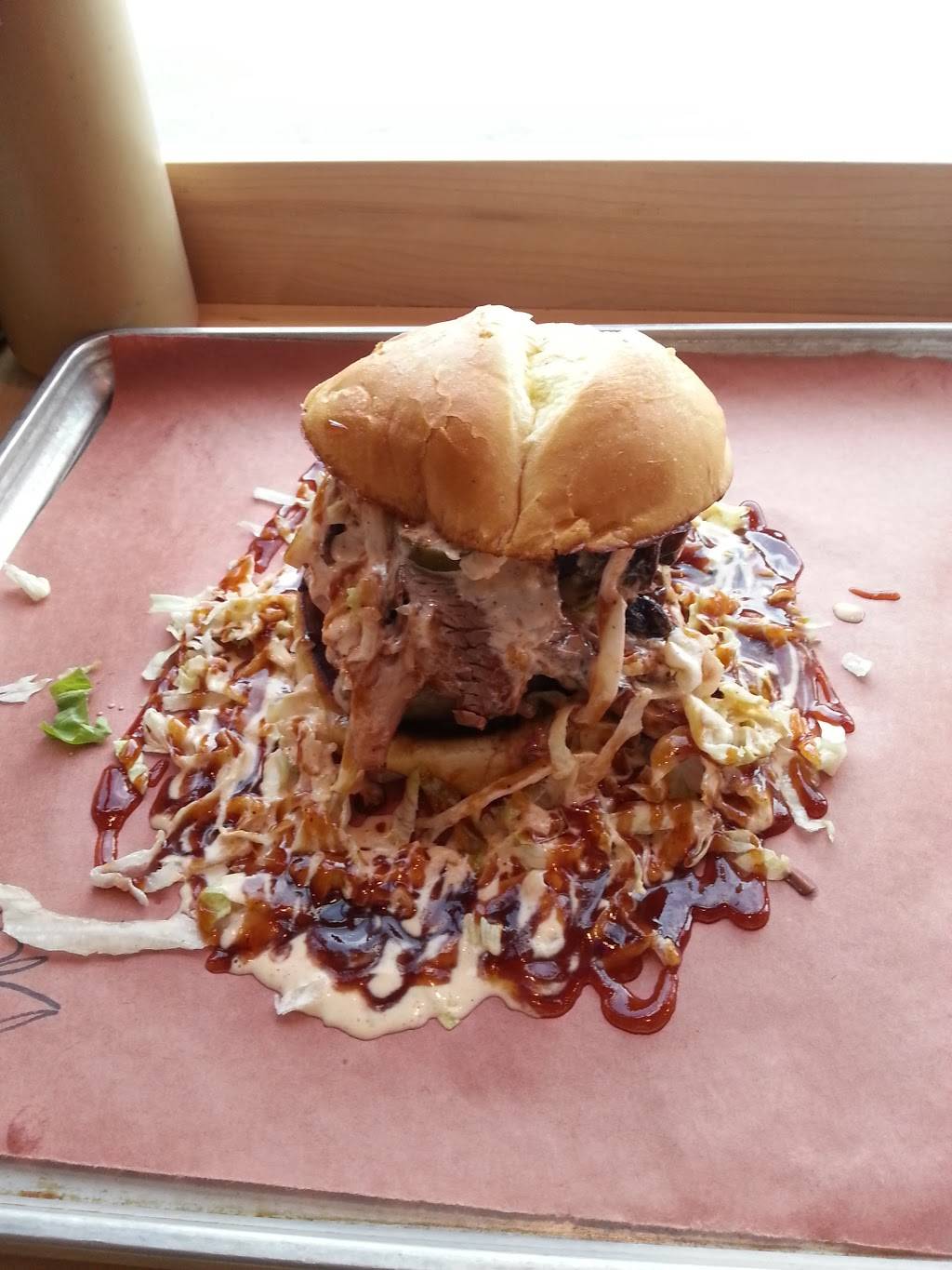 Sugarfire Smoke House | restaurant | 512 W Front St, Washington, MO 63090, USA | 6364325550 OR +1 636-432-5550