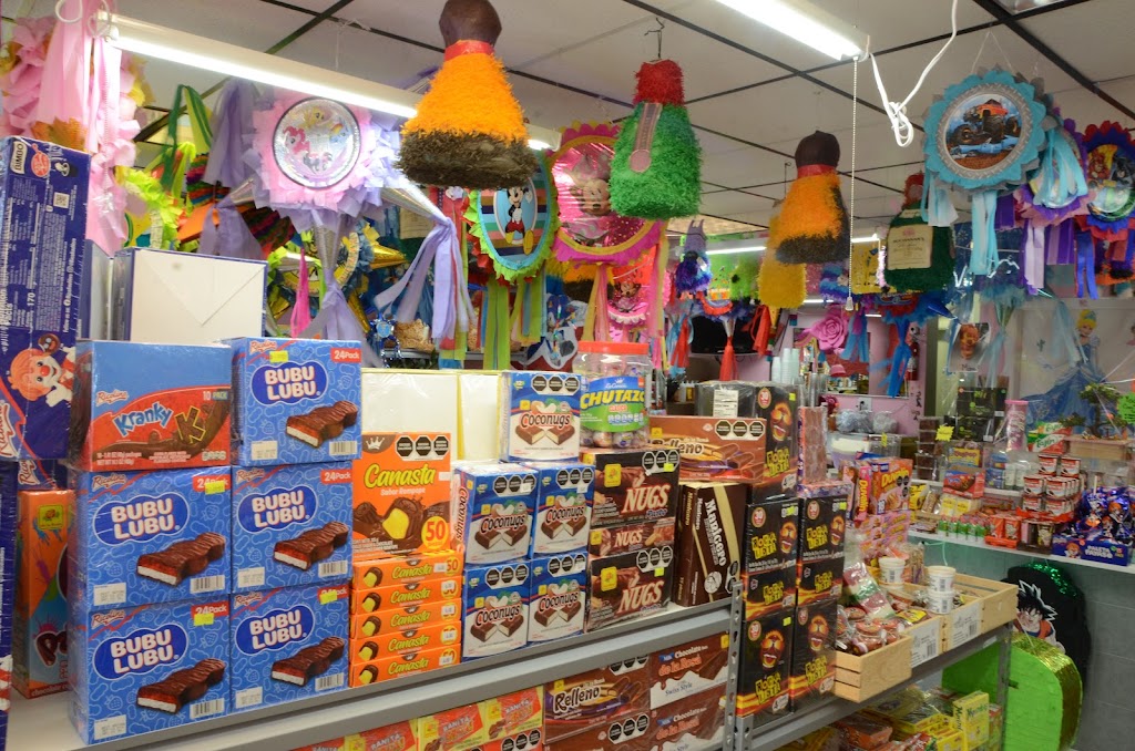 Lilys mexican candy and icecream shop | restaurant | 3803 Main St, East Chicago, IN 46312, USA | 2193548222 OR +1 219-354-8222