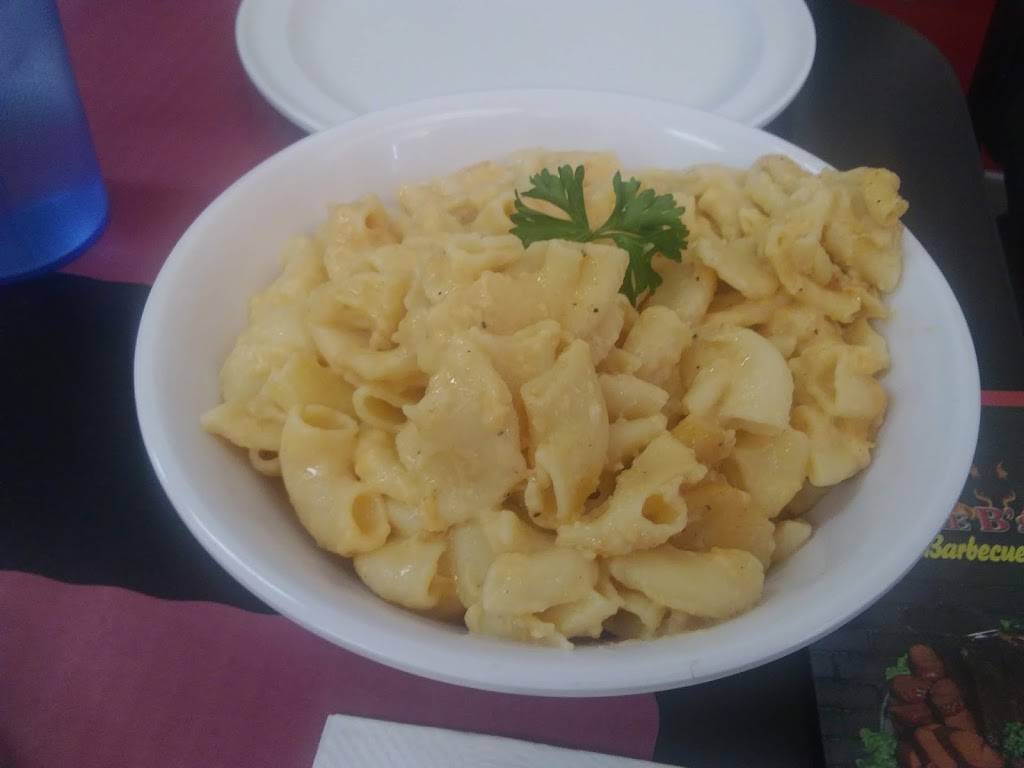 Bonnie Bs Smokin | restaurant | 1280 N Lake Ave, Pasadena, CA 91104, USA | 6267940132 OR +1 626-794-0132