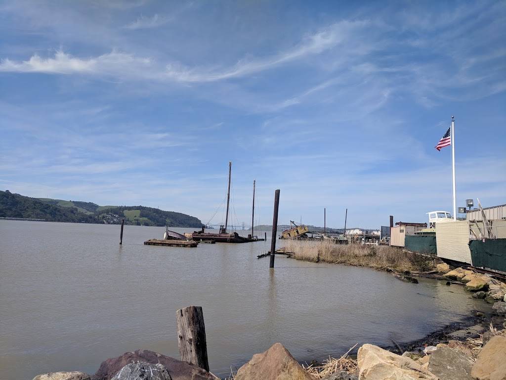 Cullens Tannery Pub | restaurant | 131 1st St Suite B, Benicia, CA 94510, USA | 7076375300 OR +1 707-637-5300