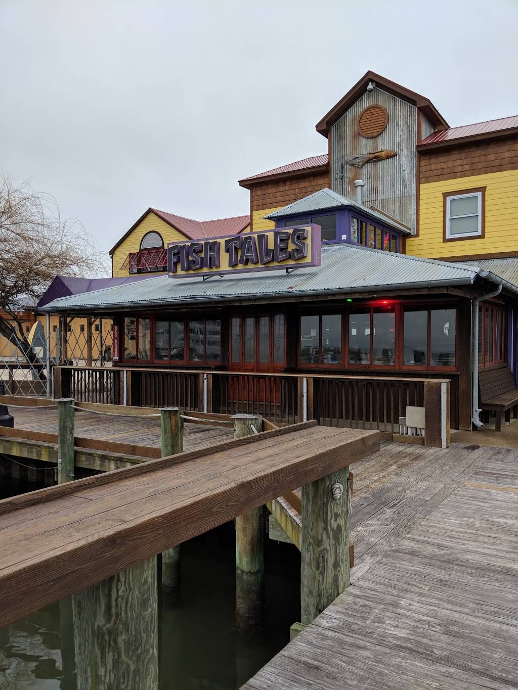 Bahia Marina Inc | restaurant | 2107 Herring Way, Ocean City, MD 21842, USA | 4102897438 OR +1 410-289-7438
