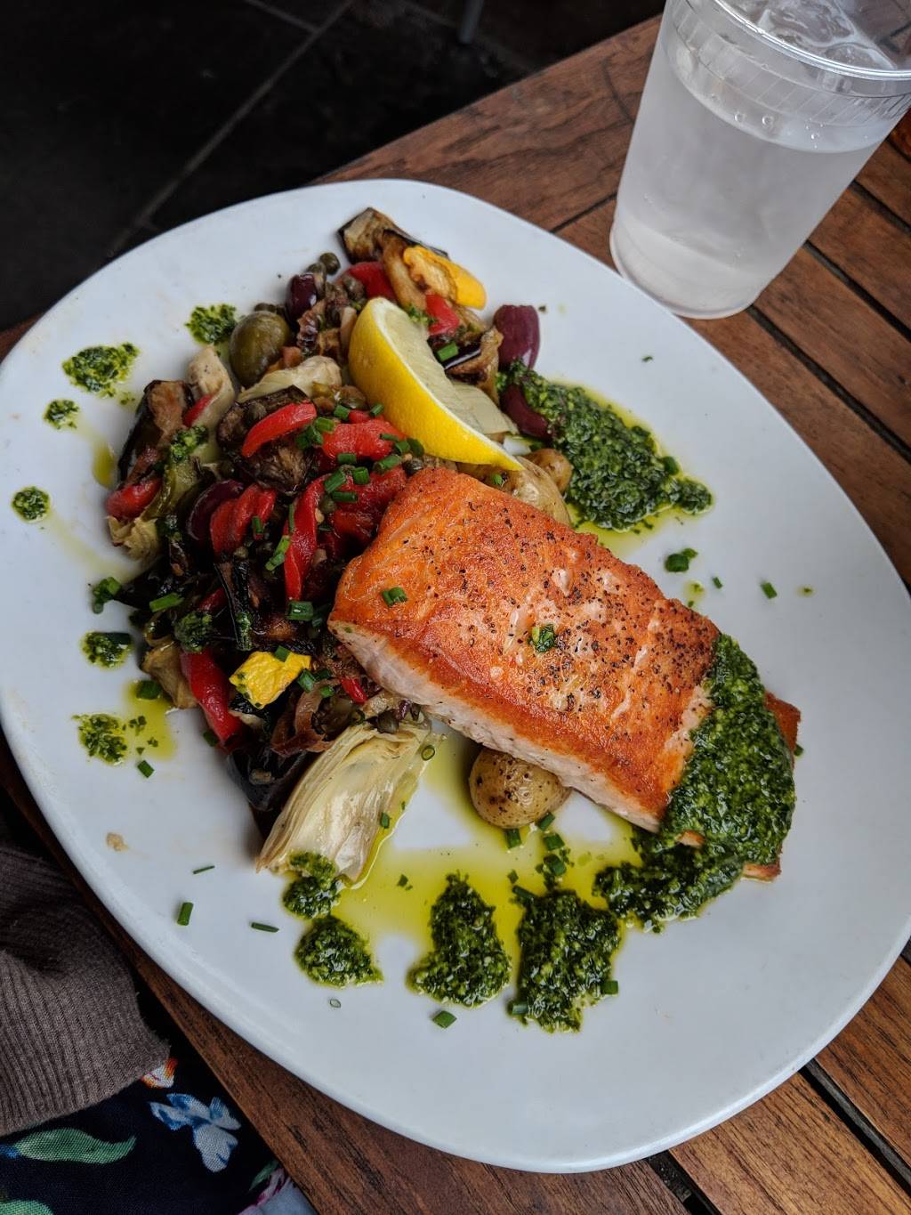 Cornerstone Artisanal Pizza & Craft Beer | restaurant | 228 Main St, Ogunquit, ME 03907, USA | 2076464118 OR +1 207-646-4118