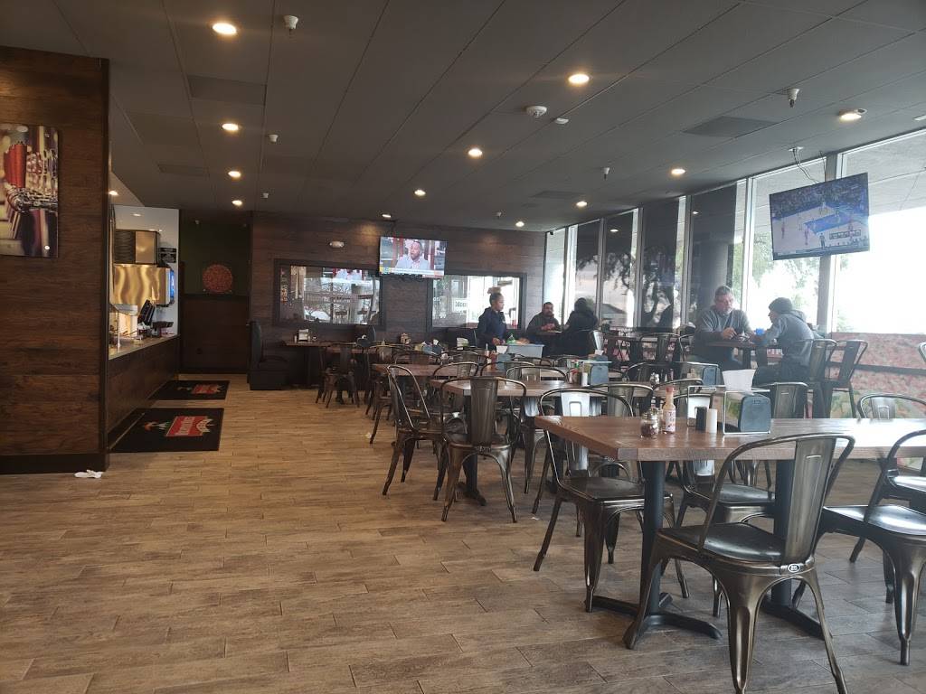 Mountain Mikes Pizza | meal delivery | 678 N Wilson Way, Stockton, CA 95210, USA | 2099412256 OR +1 209-941-2256