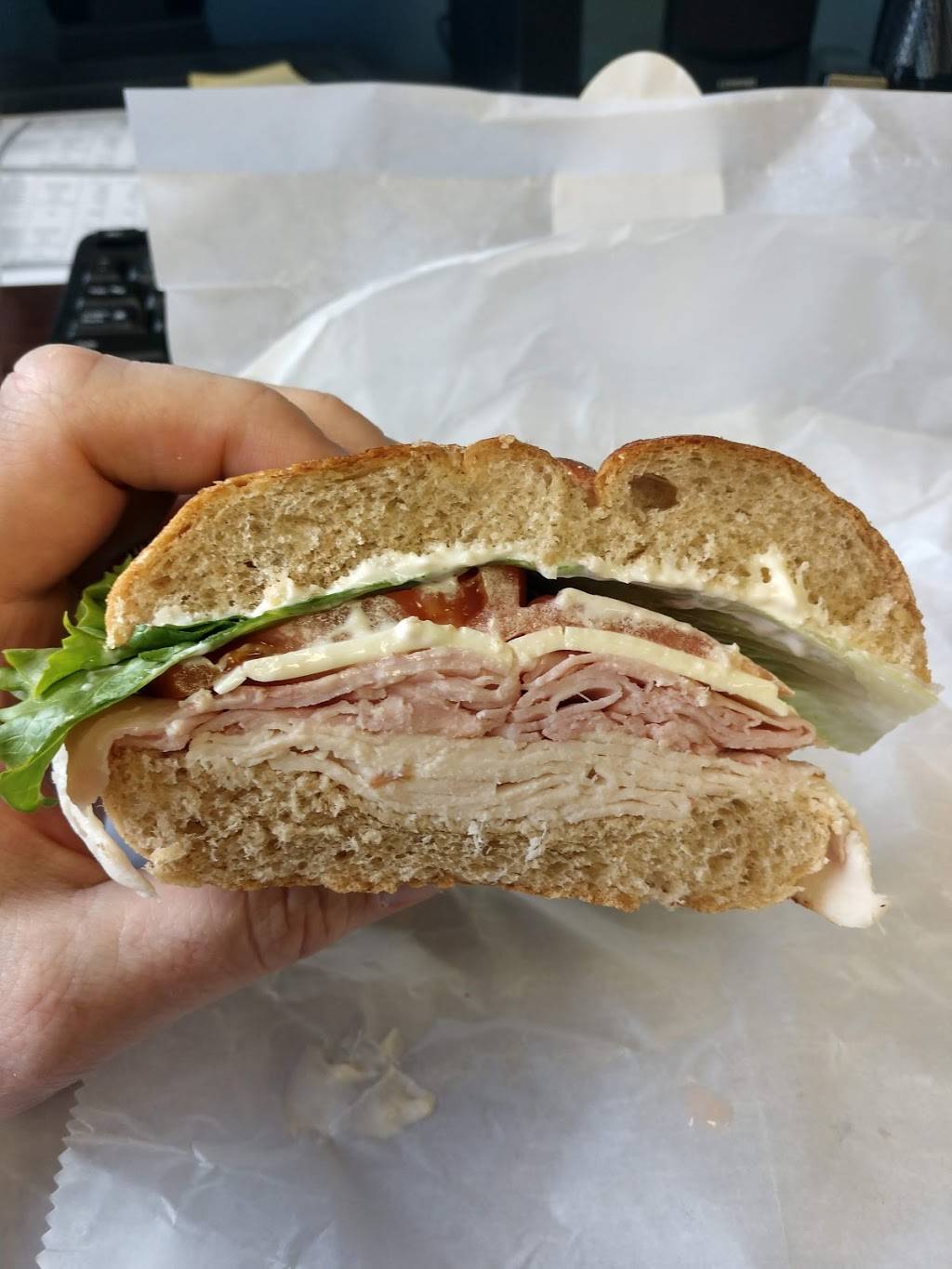 Max Bibos of Weston | restaurant | 92 Weston St, Hartford, CT 06120, USA | 8605254035 OR +1 860-525-4035