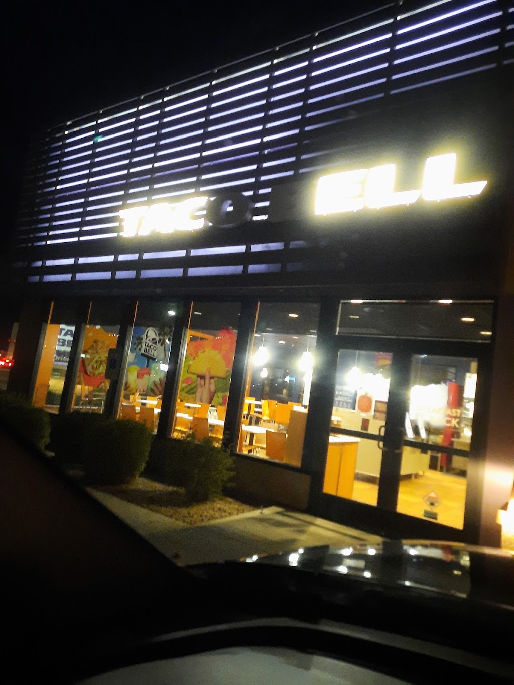 Little Caesars Pizza | restaurant | 800 S 4th Ave, Yuma, AZ 85364, USA | 9287834646 OR +1 928-783-4646