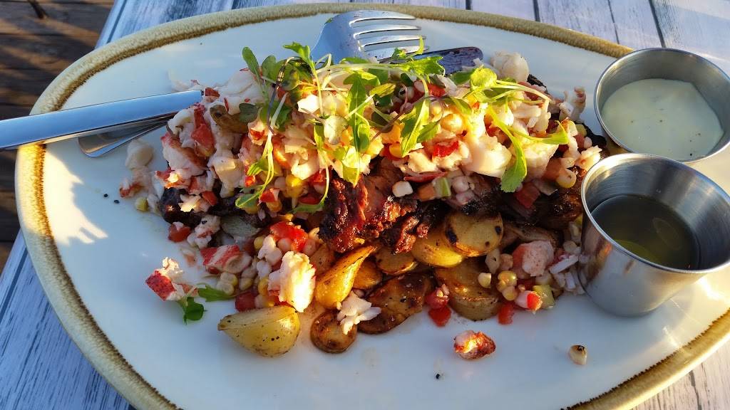The Pointe on Badgers Island | restaurant | 31 Badgers Island W, Kittery, ME 03904, USA | 2077032987 OR +1 207-703-2987