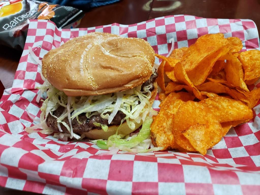 Rustic lunch pail | restaurant | 162 Locust St, Dayton, TN 37321, USA | 4074913168 OR +1 407-491-3168