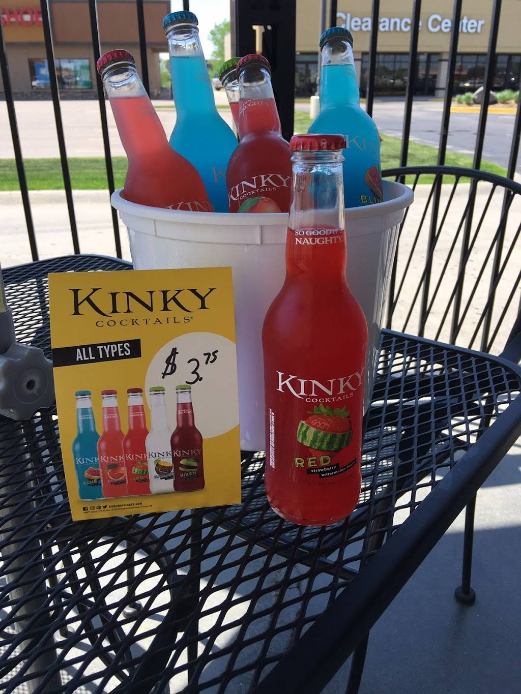 Bandits Sports Bar | restaurant | 1016 N, Diers Ave Ste 118, Grand Island, NE 68803, USA | 3083829333 OR +1 308-382-9333