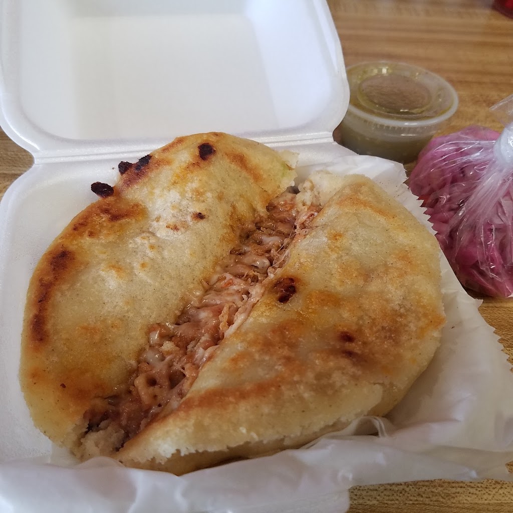 Latin Love Kitchen ( PUPUSERIA ) | restaurant | 221 E Center St, Kingsport, TN 37660, United States | 4237650174 OR +1 423-765-0174