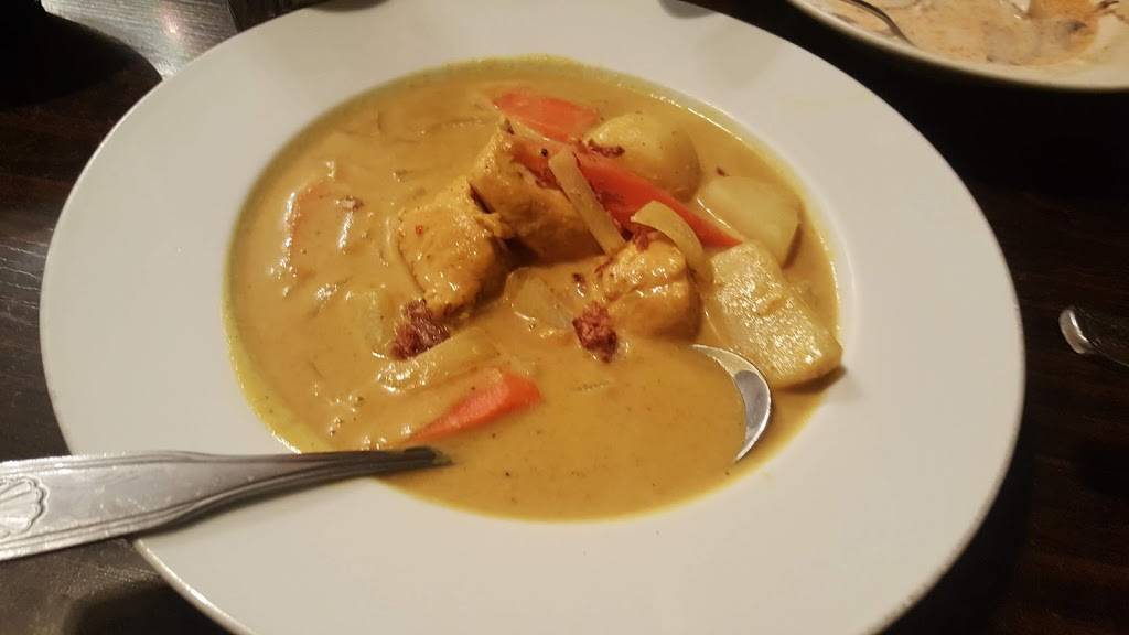 Angelinos Trattoria | meal delivery | 4386 Lankershim Blvd, North Hollywood, CA 91602, USA | 8187695241 OR +1 818-769-5241