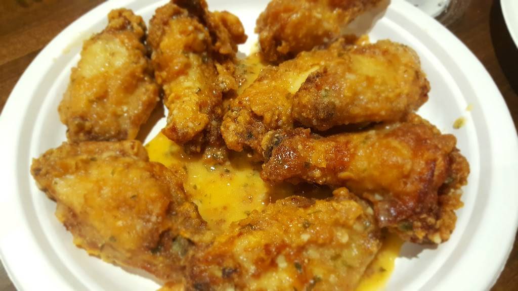 J.O.E. and POPs Sub Shoppe | restaurant | 1244 East Pkwy, Gatlinburg, TN 37738, USA | 8654121333 OR +1 865-412-1333