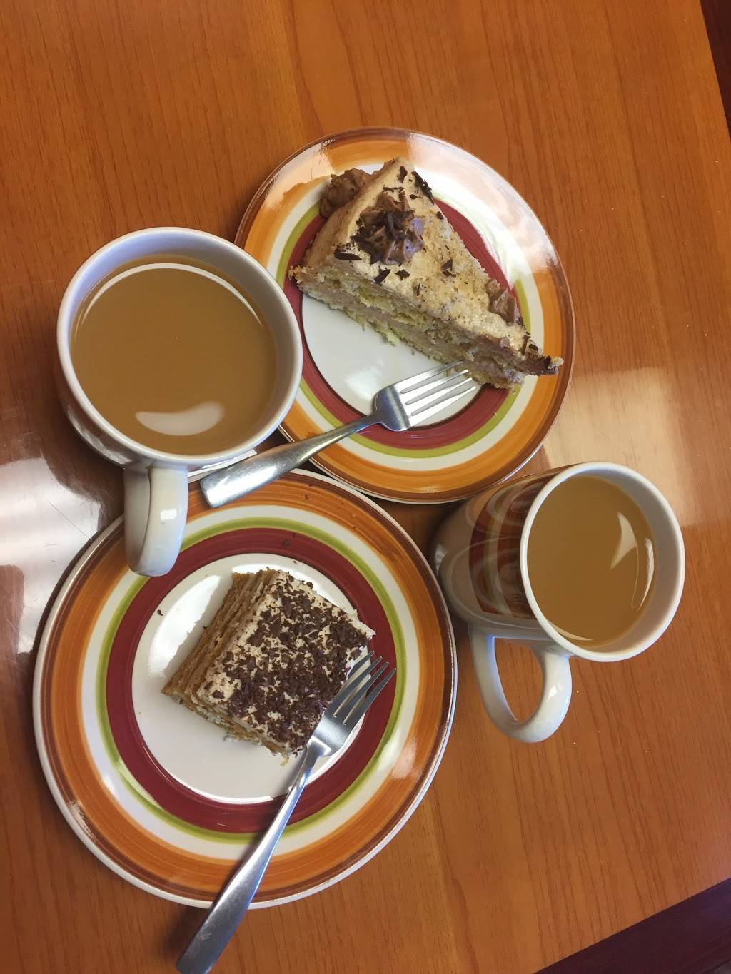 Kiflis Bakery & Cafe | restaurant | 2018 State Rd, Cuyahoga Falls, OH 44223, USA | 3309261999 OR +1 330-926-1999