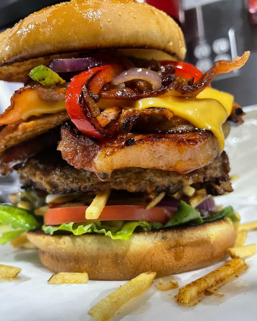 Cacique food truck | restaurant | 6535 NW 84th Ave, Miami, FL 33166, USA | 3057446190 OR +1 305-744-6190