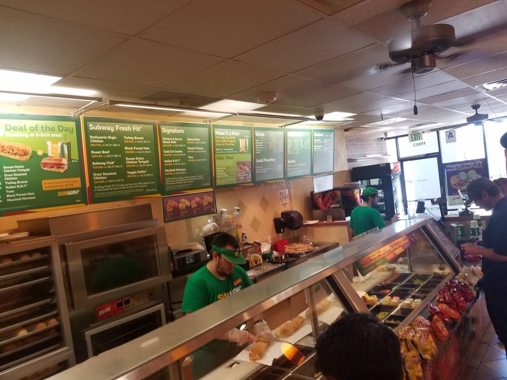 Subway Restaurants | restaurant | 11983 Bernardo Plaza Dr, San Diego, CA 92128, USA | 8586738362 OR +1 858-673-8362