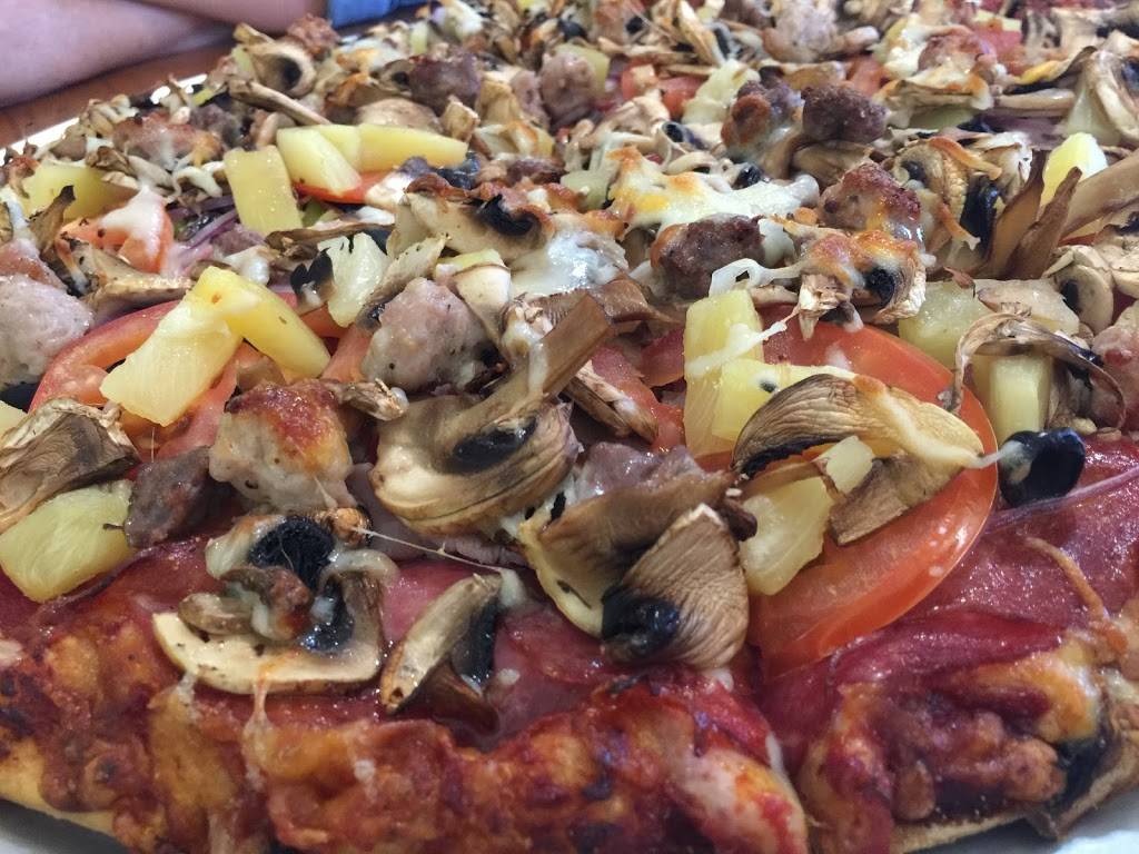 Smokehaus Pizza and Pints | restaurant | 1244 Hartnell Ave, Redding, CA 96002, USA | 5302210241 OR +1 530-221-0241