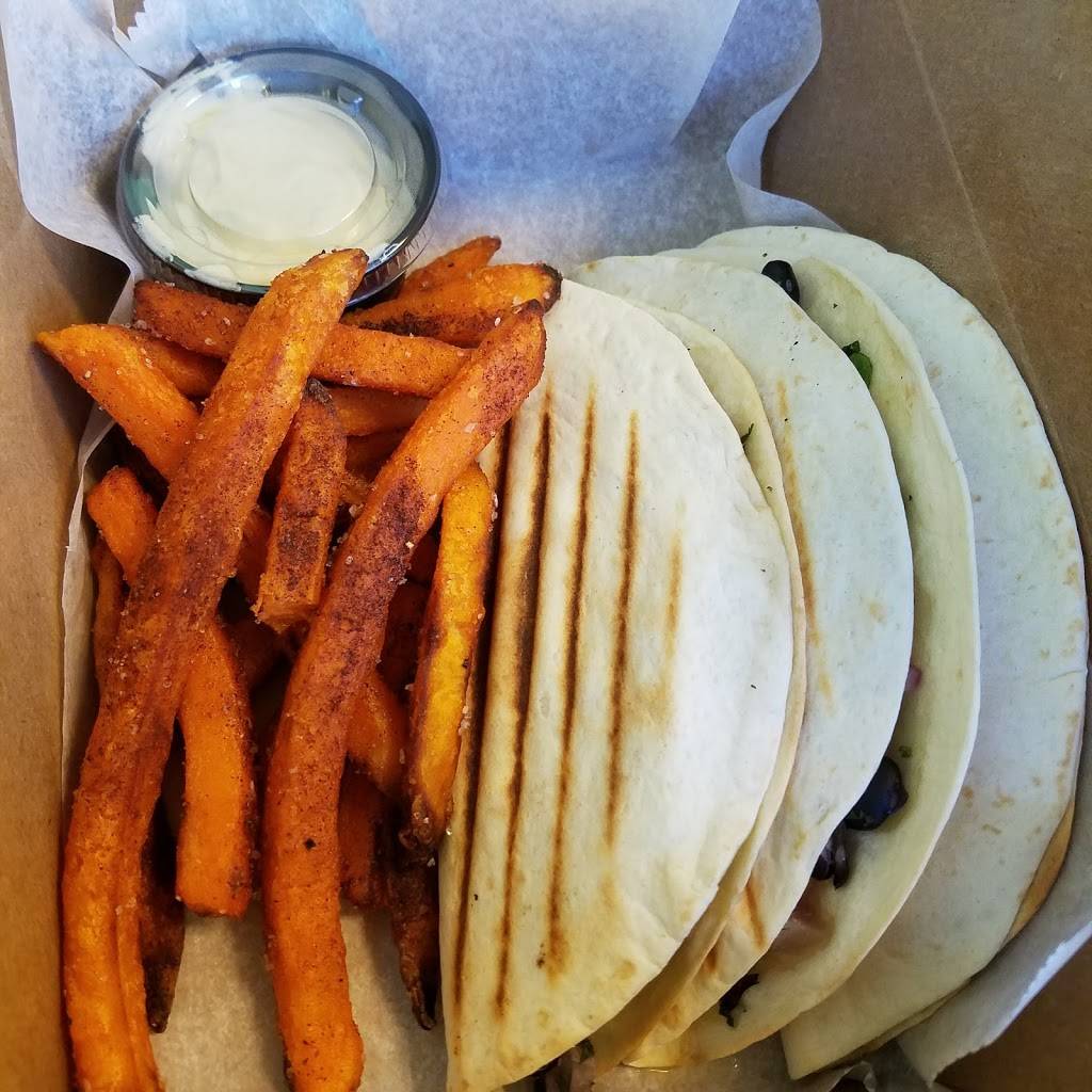 The Fresh Fix of Heights | restaurant | 2234 Lee Rd, Cleveland Heights, OH 44118, USA | 2166005423 OR +1 216-600-5423