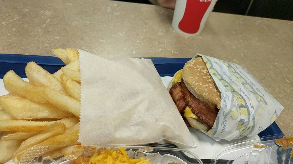 Doublz | restaurant | 4750 Riverside Dr, Chino, CA 91710, USA | 9096276622 OR +1 909-627-6622