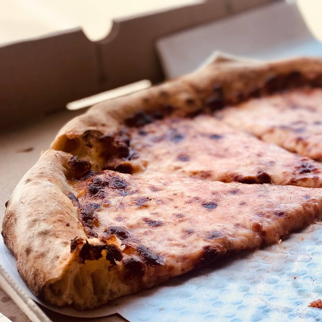 Fire & Stone Trattoria and Pizza Bar | meal takeaway | 285 St George St, Duxbury, MA 02332, USA | 7819346310 OR +1 781-934-6310