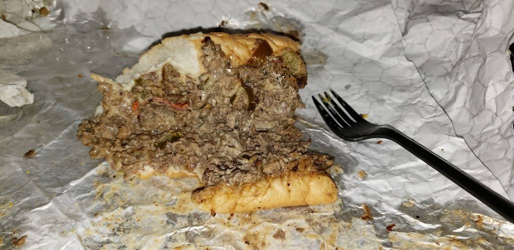 Phillys Phamous Cheesesteaks | restaurant | 2301 San Pedro Ave, San Antonio, TX 78212, USA | 2106218908 OR +1 210-621-8908