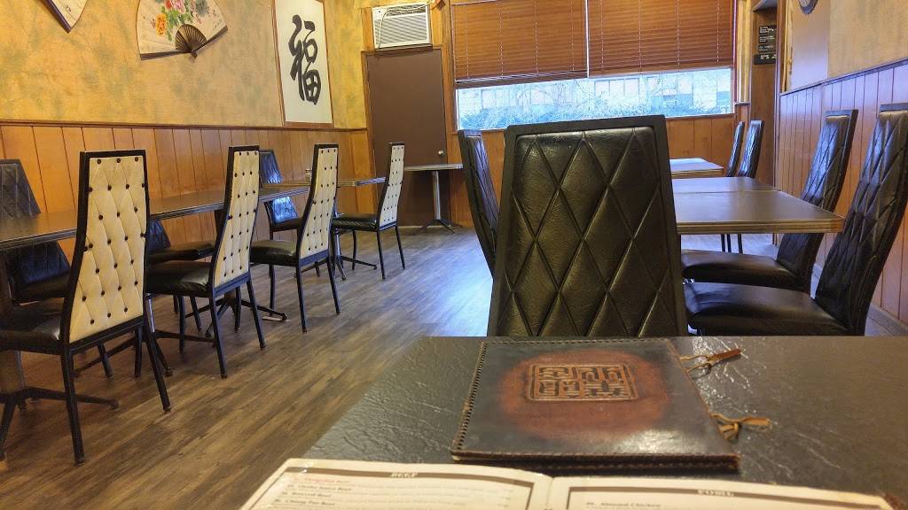 Huapei Restaurant | restaurant | 401 E Mt Hope Ave, Lansing, MI 48910, USA | 5174840846 OR +1 517-484-0846