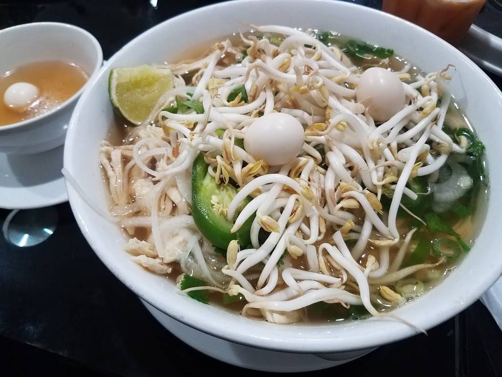 Pho Lien Hoa | restaurant | 901 NW 23rd St, Oklahoma City, OK 73106, USA | 4055218087 OR +1 405-521-8087