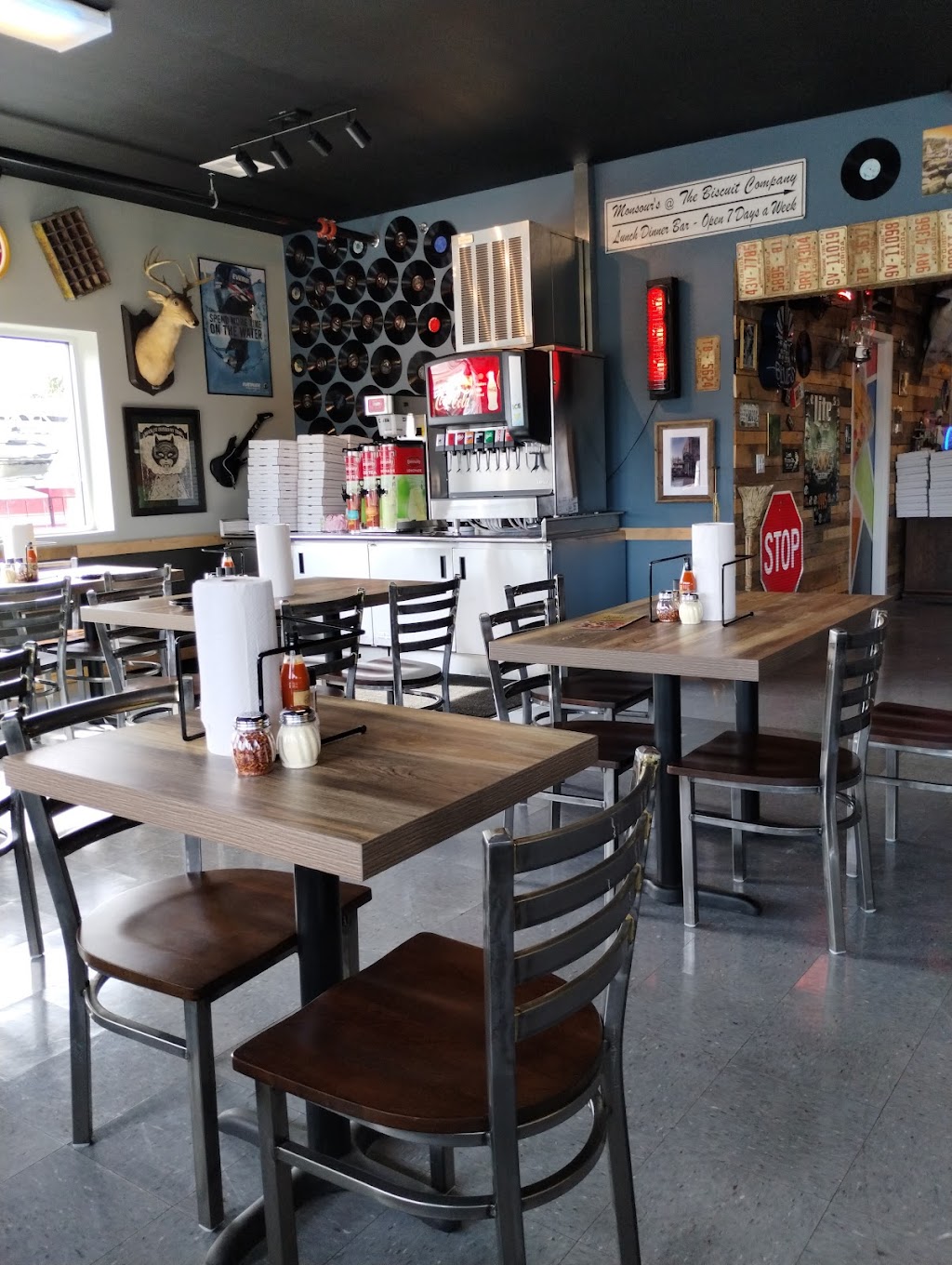 Lost Pizza Co. Pensacola Downtown | restaurant | 1200 Barrancas Ave, Pensacola, FL 32502, USA | 8507414750 OR +1 850-741-4750