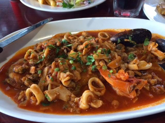 Tropical | restaurant | 67-22 Roosevelt Ave, Woodside, NY 11377, USA | 7182056027 OR +1 718-205-6027