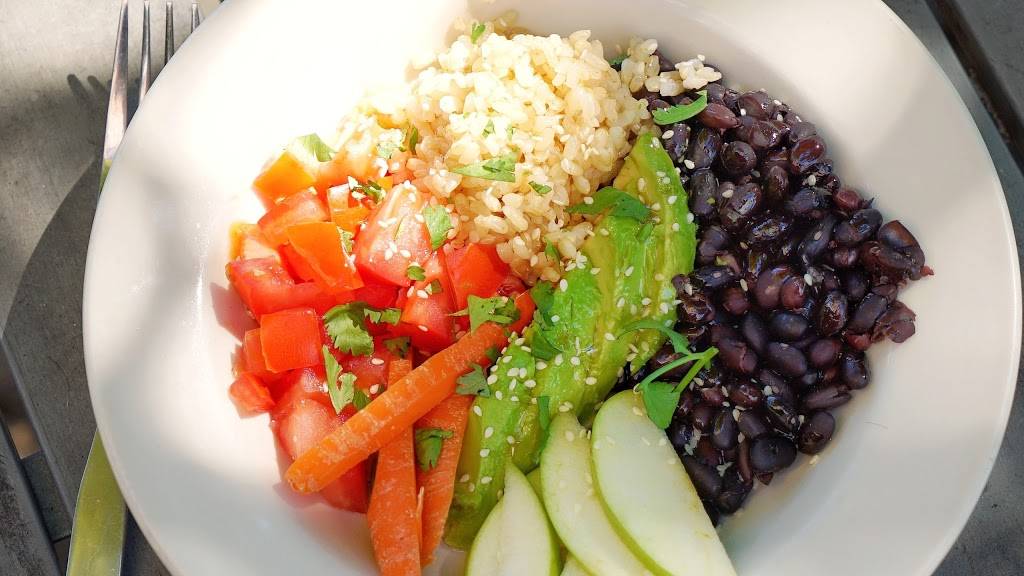 Tao Organic Cafe + Herbery | restaurant | 2200 Hennepin Ave, Minneapolis, MN 55405, USA | 6123774630 OR +1 612-377-4630