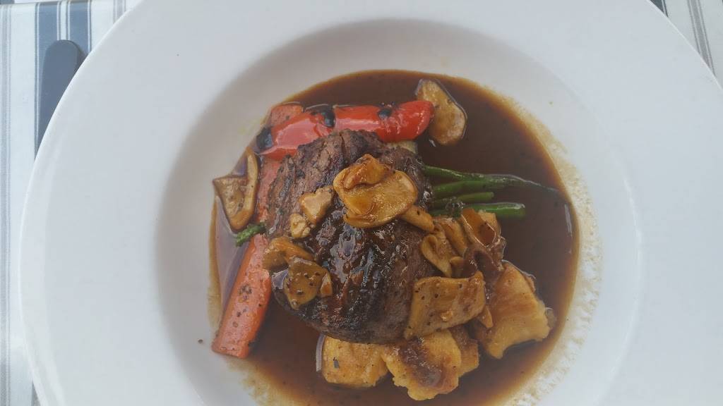 Bin 23 Restaurant | restaurant | 6 Carden St, Guelph, ON N1H 3A2, Canada | 5197802246 OR +1 519-780-2246