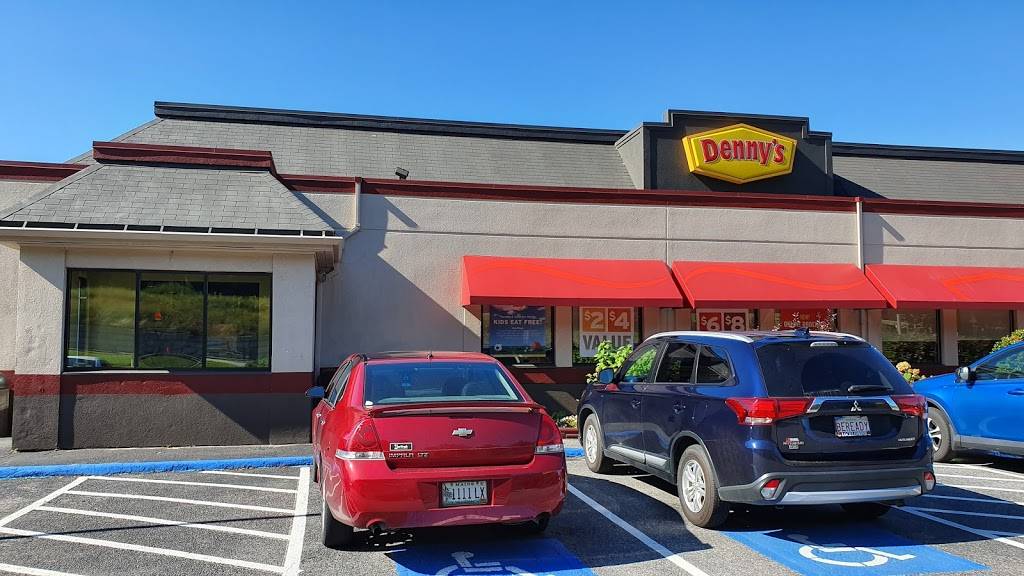 Dennys | restaurant | 75 High St, Ellsworth, ME 04605, USA | 2076674193 OR +1 207-667-4193