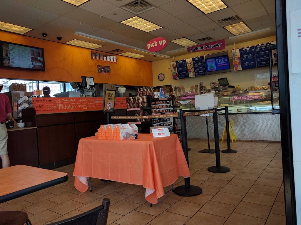 Dunkin Donuts | cafe | 2109 Broadhollow Rd, Farmingdale, NY 11735, USA | 6313930910 OR +1 631-393-0910