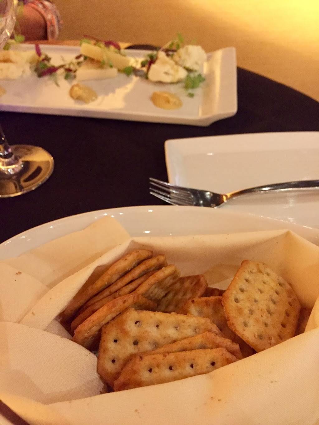 Final Cut Steakhouse | restaurant | 750 Hollywood Dr, Charles Town, WV 25414, USA | 8007957001 OR +1 800-795-7001