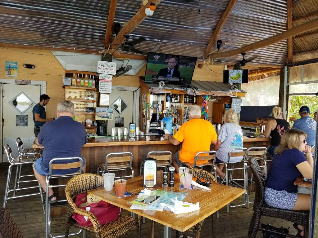 On The Edge Bar & Grill | restaurant | 1136 Seaway Dr, Fort Pierce, FL 34949, USA | 7728829729 OR +1 772-882-9729