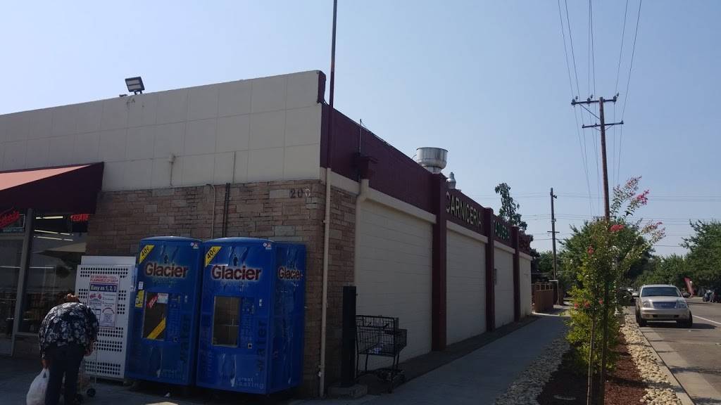 Arteagas Food Center | bakery | 200 E Oak St, Lodi, CA 95240, USA | 2093390399 OR +1 209-339-0399