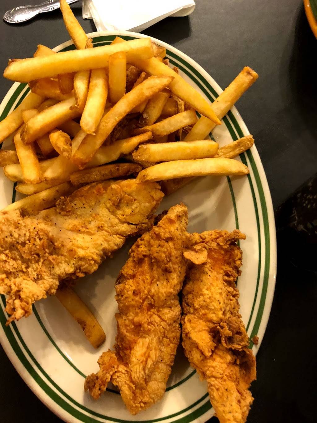 Myrtie Maes | restaurant | 207 W Van Buren, Eureka Springs, AR 72632, USA | 4792539768 OR +1 479-253-9768