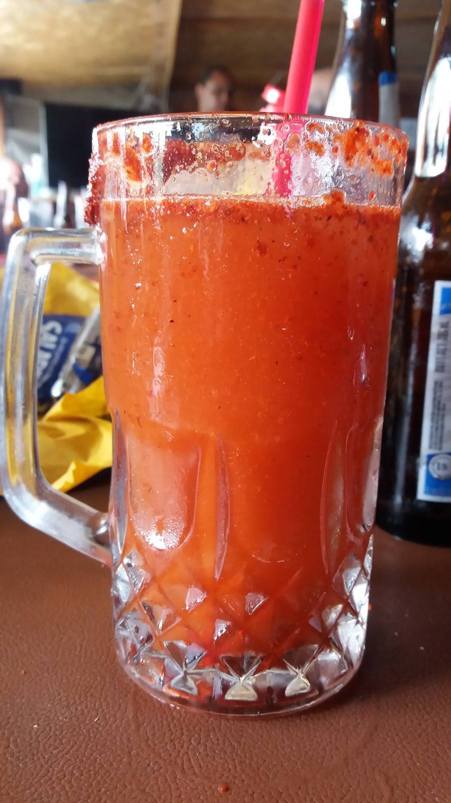 Mi Jacalito Mariscos | restaurant | Blvd. Benito Juárez 586, Centro Playas, 22710 Rosarito, B.C., Mexico | 016611200679 OR +52 661 120 0679