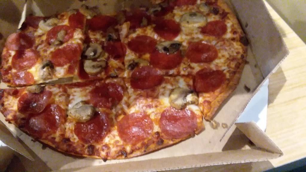 Dominos Pizza | meal delivery | 2205 N Westwood Blvd, Poplar Bluff, MO 63901, USA | 5736867291 OR +1 573-686-7291