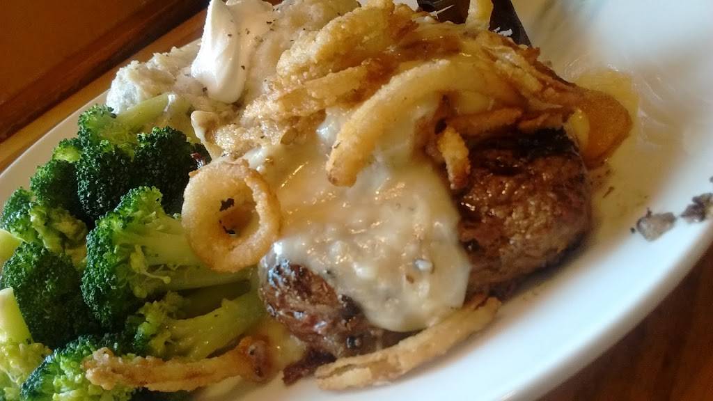 Applebees Grill + Bar | restaurant | 5750 E Virginia Beach Blvd, Norfolk, VA 23502, USA | 7574616766 OR +1 757-461-6766